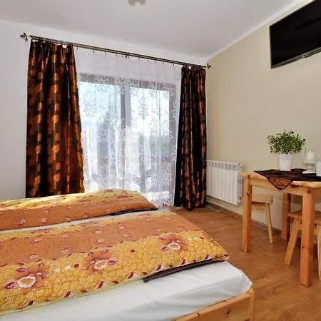 Dw Dunajecki Gosciniec ビャウィ・ドゥナイェツ